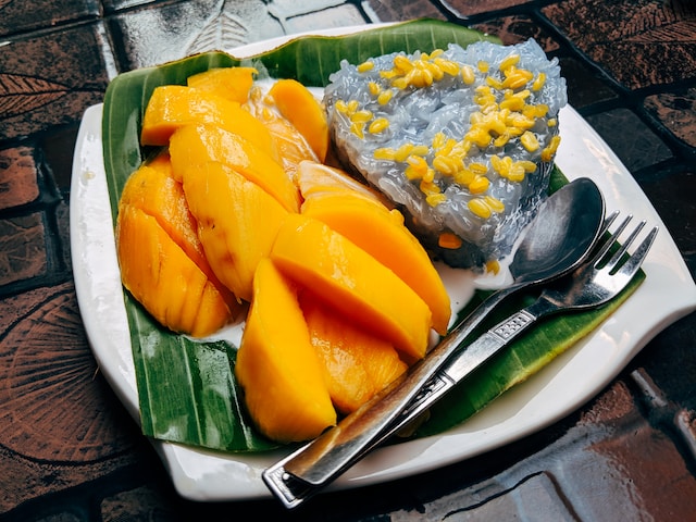 Langkah-langkah Membuat Mango Sticky Rice