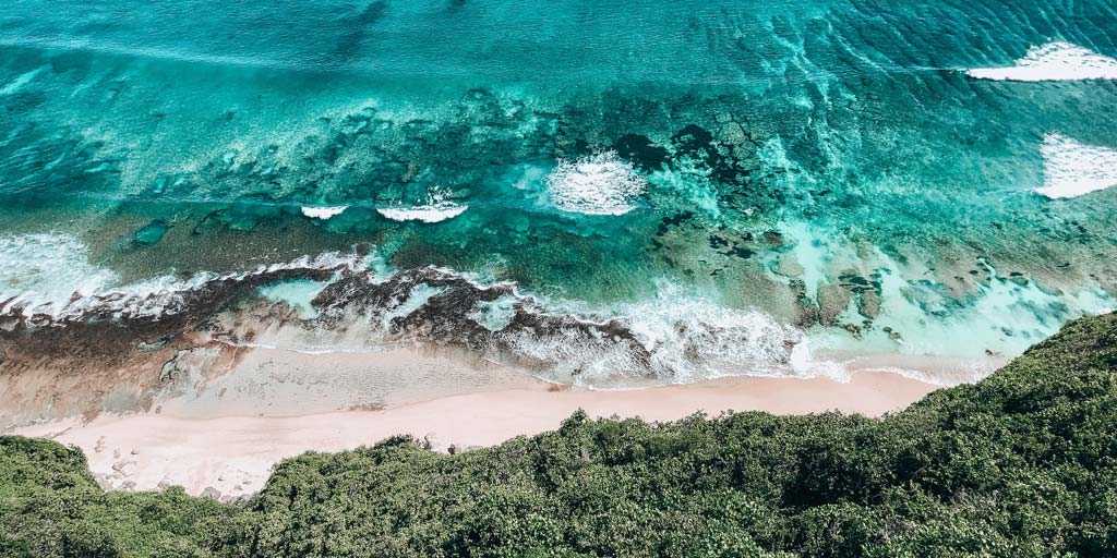 Pantai Nyang Nyang Bali