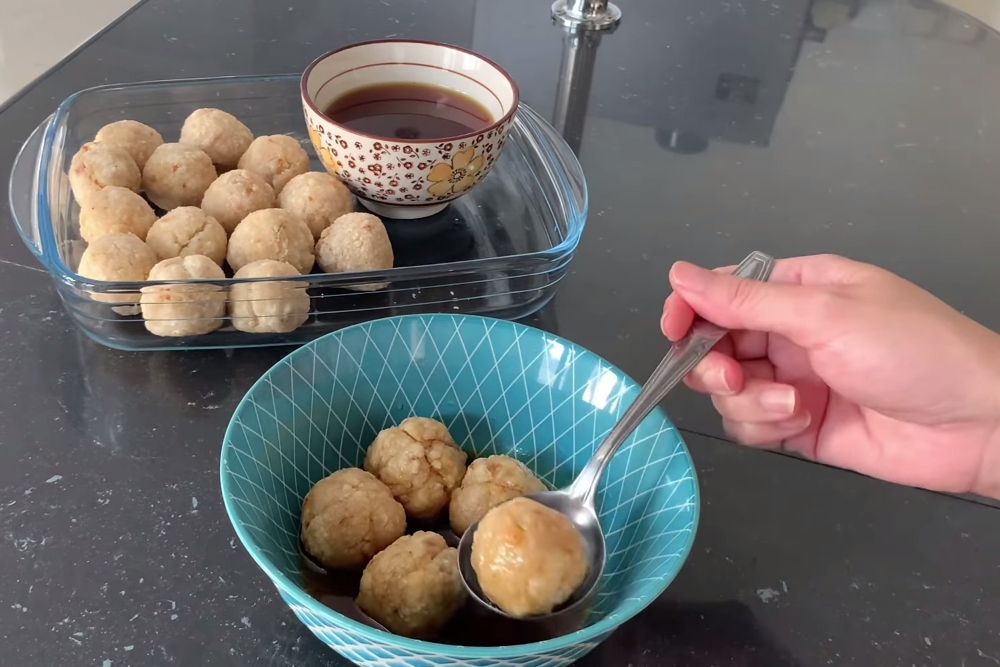 Pempek nasi bulat Palembang