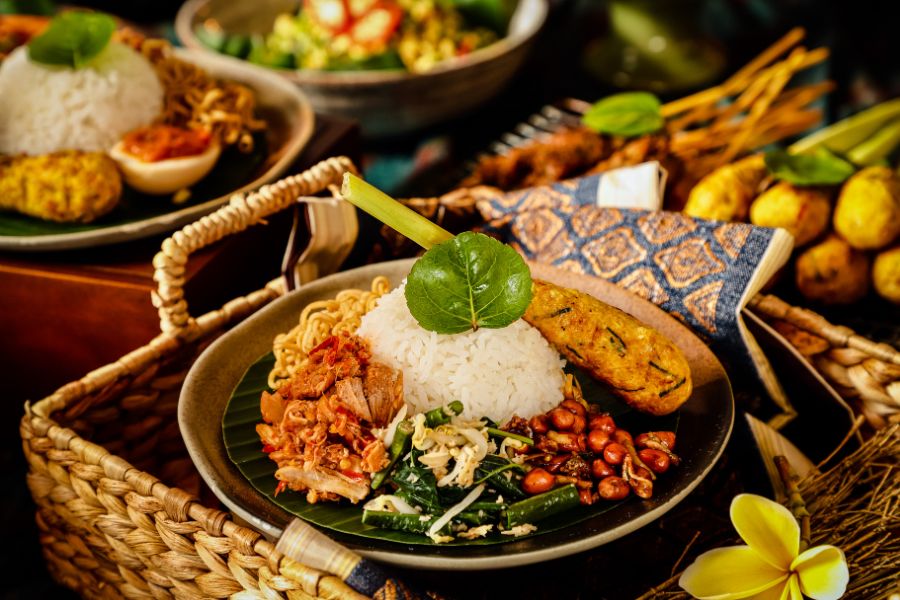 Nasi Campur Bali